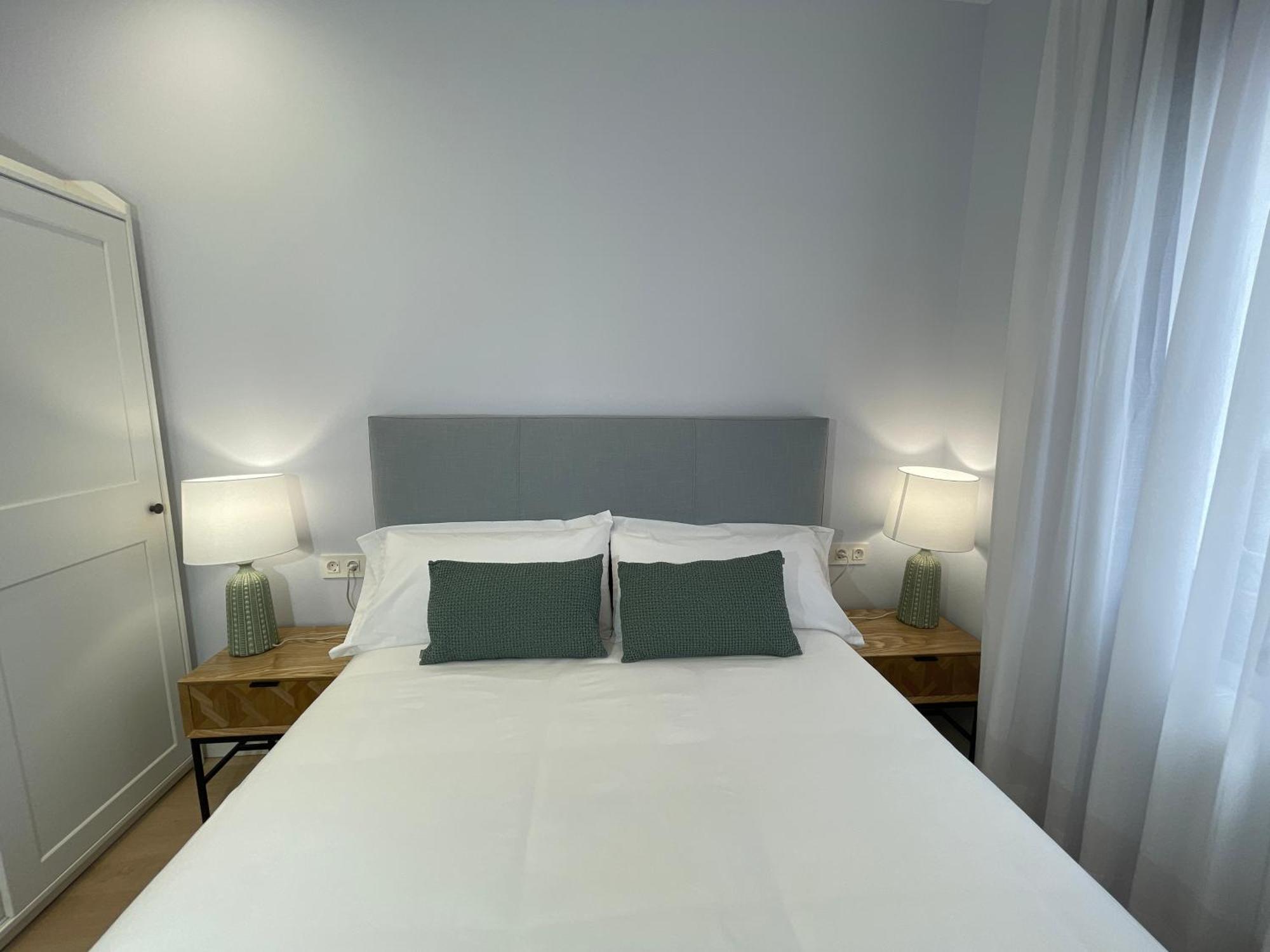 Byandreea Apartaments Etxebi Guernica y Luno Ngoại thất bức ảnh