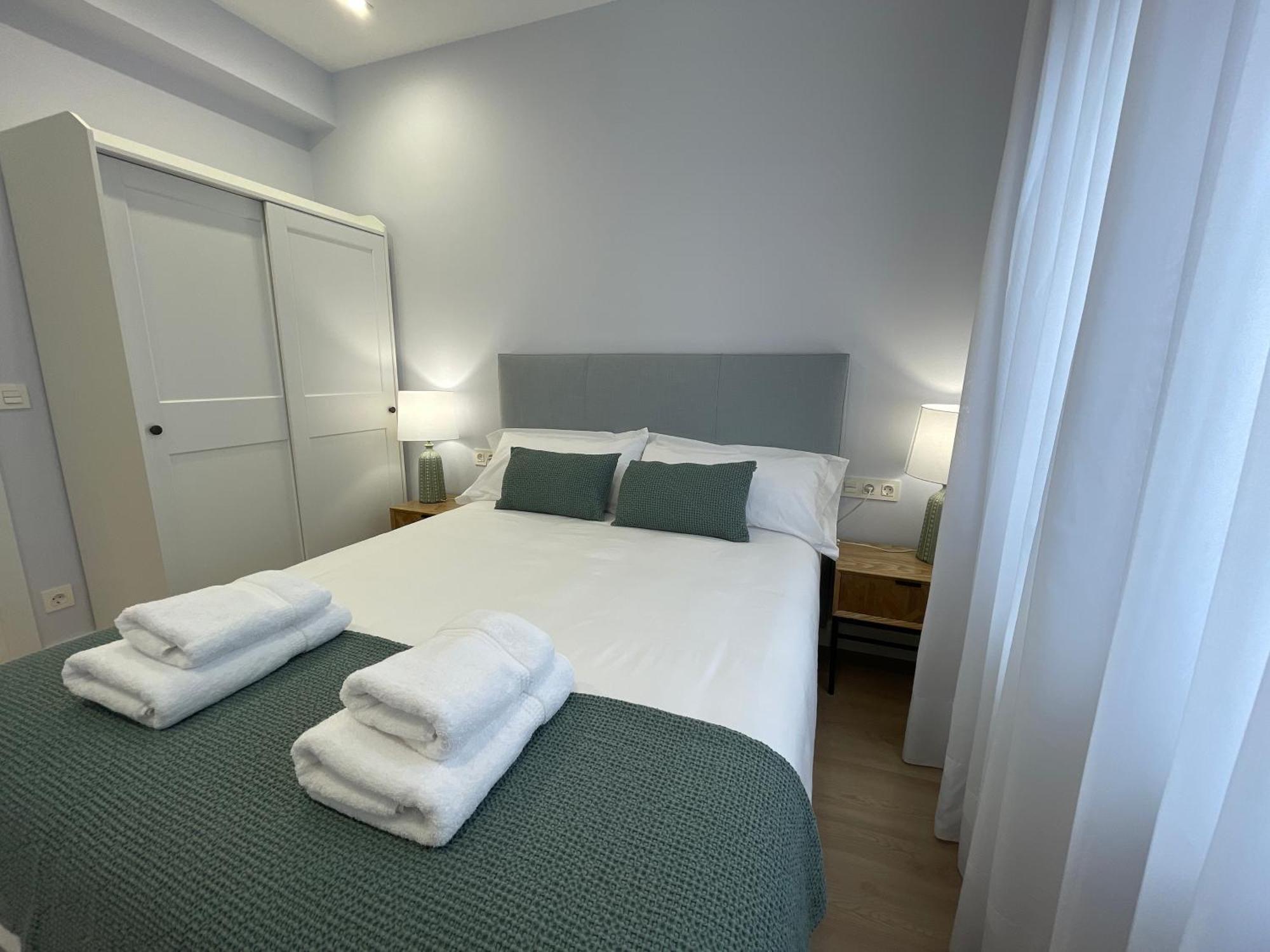 Byandreea Apartaments Etxebi Guernica y Luno Ngoại thất bức ảnh