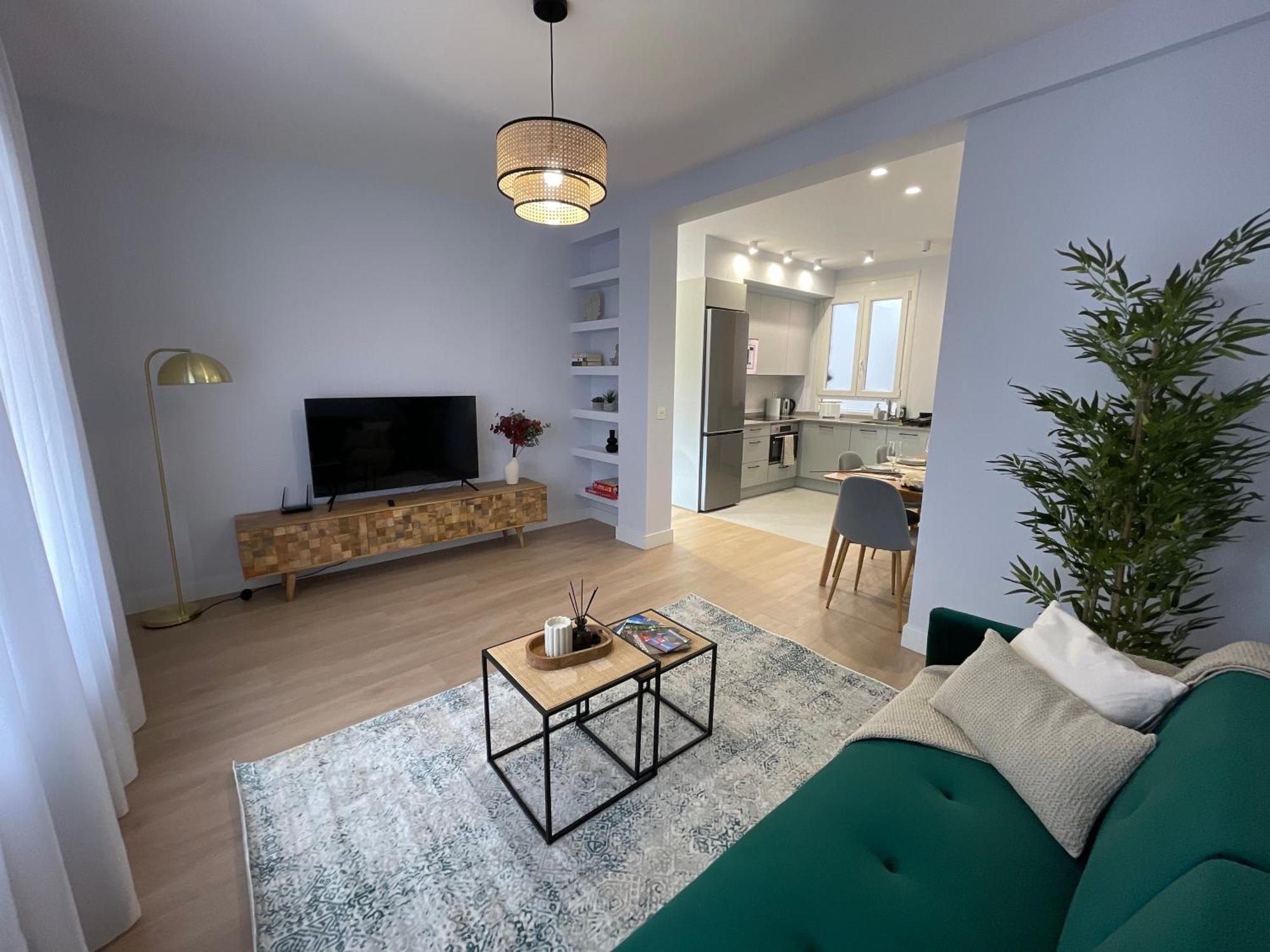 Byandreea Apartaments Etxebi Guernica y Luno Ngoại thất bức ảnh