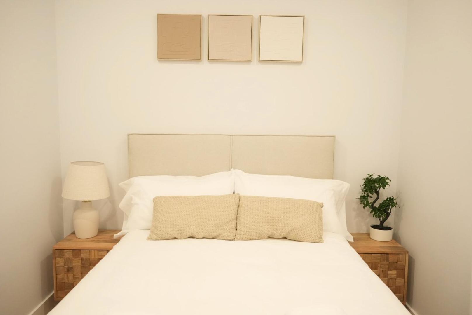 Byandreea Apartaments Etxebi Guernica y Luno Ngoại thất bức ảnh
