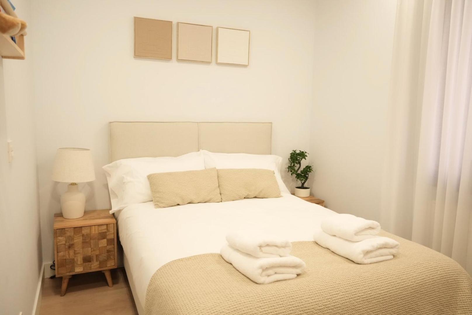 Byandreea Apartaments Etxebi Guernica y Luno Ngoại thất bức ảnh